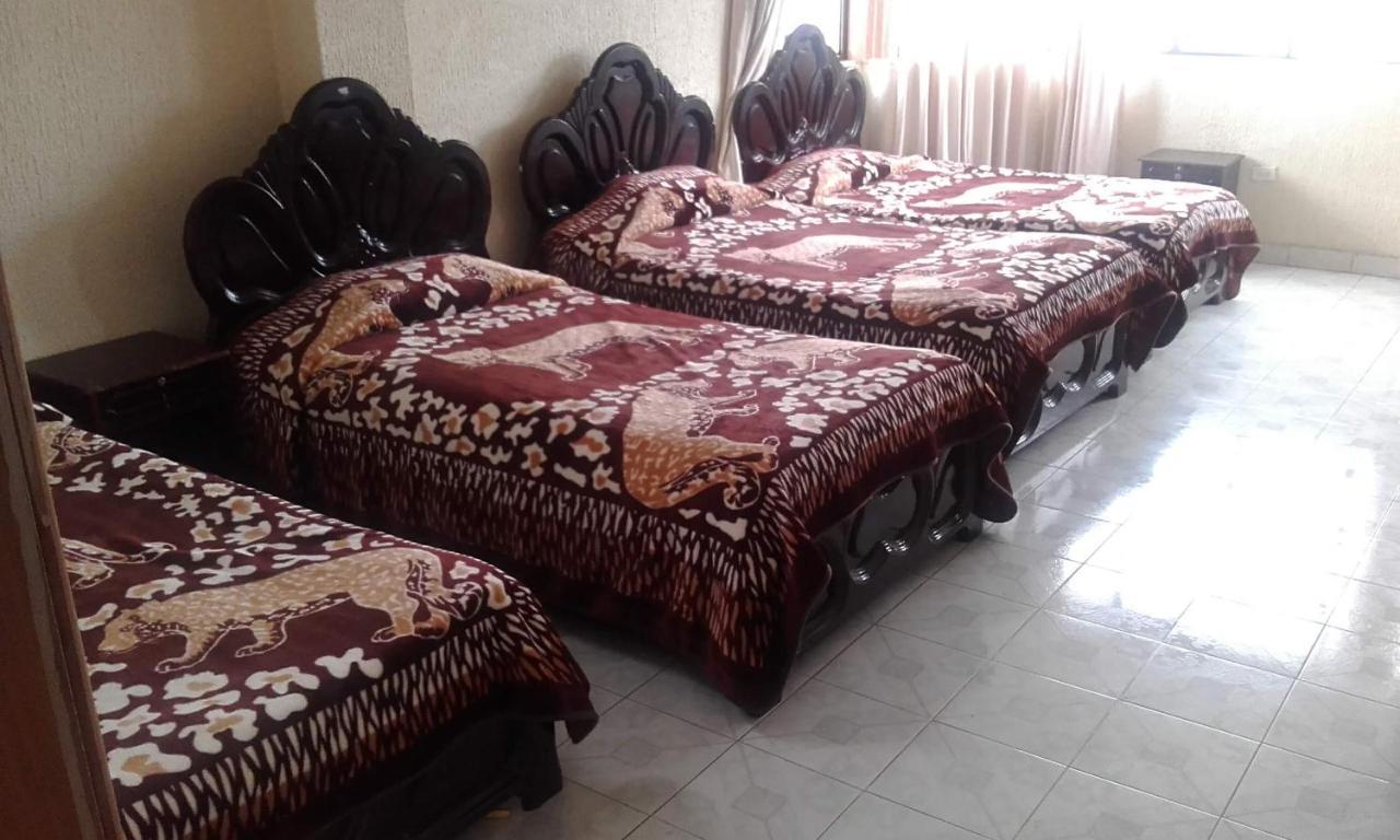 Hostal Lesly Salome Tulcán 외부 사진