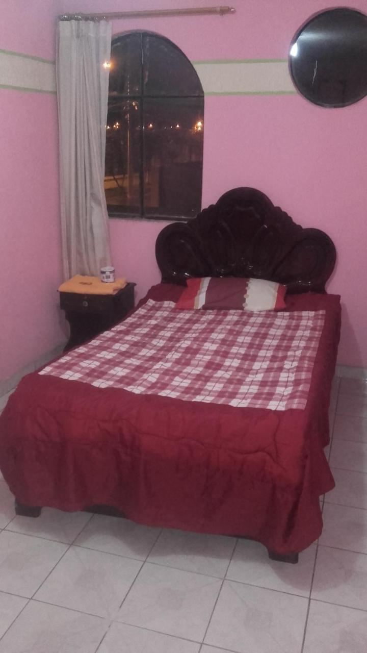 Hostal Lesly Salome Tulcán 외부 사진